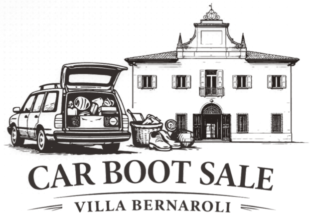 Car Boot Sale Villa Bernaroli: un'auto con il bagagliaio aperto davanti alla villa